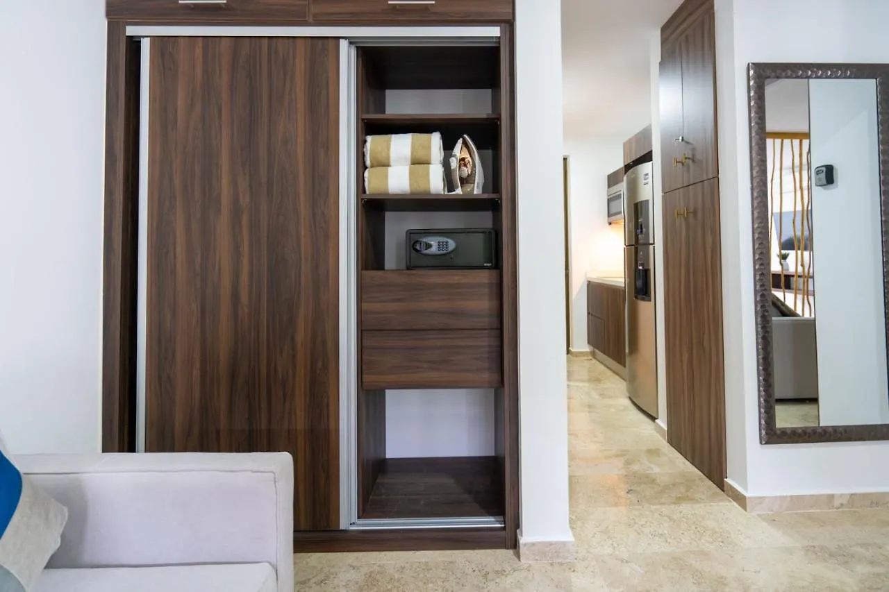 Midtown 2 By Andiani Travel Apartment Playa del Carmen